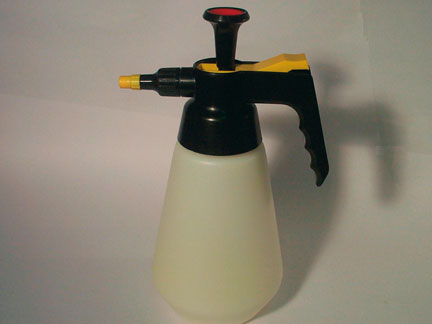 Self spray piston - Srem Technologies